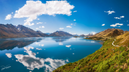 Breathtaking View from a famous scenic Lookout at Lake Wakatipu